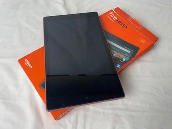 Fire HD 10 With Alexa 32 GB Tablet