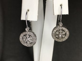 Very Pretty Brand New 925 / Sterling Silver Drop Earrings With White Topaz - Very Pretty Earrings - New !