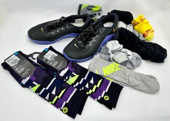 Nike Metcon R5001-RB Sneakers, Size 8, Like New & 9 Pairs Athletic Socks By Nike, Puma & More