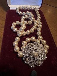 Vintage Pearl Necklace With Stunning Rhinestone Medallion Clasp