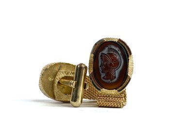 Roman Soldier Root Beer Glass Intaglio Cameo Cuff Links - Gold Tone