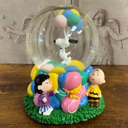 Rare Westland Peanuts Snoopy With Balloons Up Up & Away Snow Globe