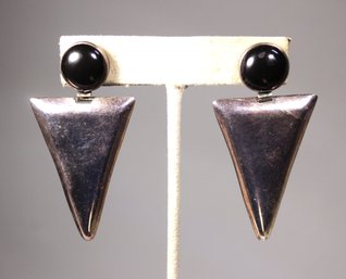 VINTAGE 1980S MEXICAN STERLING SILVER PIERCED EARRINGS HAVING BLACK ONYX STONES