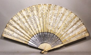 Beautiful Fancy Victorian Decorated Paper And Wood Ladies Fan