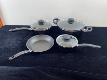 Great Set Of Pots And Pans