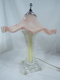 Adorable Pink Glass Shaded Table Lamp - In Working Condition