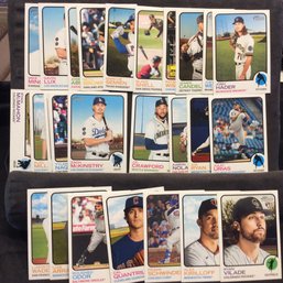 Lot Of 35 Assorted 2022 Topps Heritage Baseball Cards With Stars - M