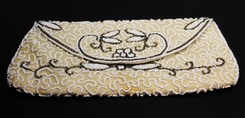 VINTAGE GLASS BEADED LADIES CLUTCH PURSE WHITE AND SILVER COLORED SATIN LINED