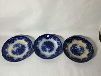 THREE FLOW BLUE SEINDE DINNER PLATES