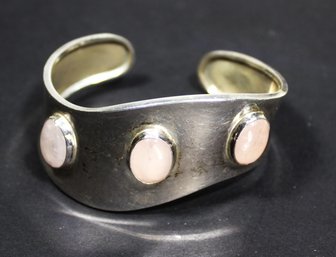 FINE 1980S MEXICAN STERLING SILVER CUFF BRACELET HAVING PINK ROSE QUARTZ STONES