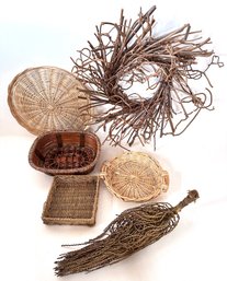 Wood Reef & Dried Plant & 4 Wicker Baskets