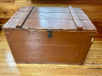 Large Vintage HAMILTON Trunk