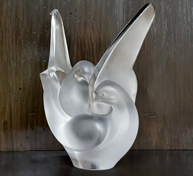 A Lalique Doves Vase