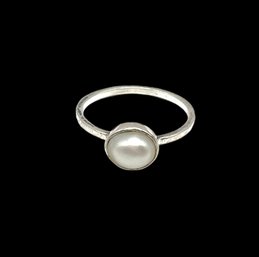 Sterling Silver Pearl Color Beaded Ring, Size 6.5