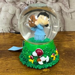 Westland Peanuts Lucy Football  Aaugh! Snow Globe