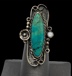 Amazing Vintage Native American Sterling Silver Large Turquoise Ring, Size 4.5