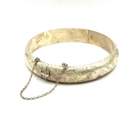 Vintage Sterling Silver Engraved Clasp Bracelet