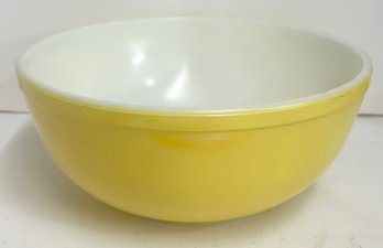 Vintage Pyrex Large Yellow Nesting Bowl