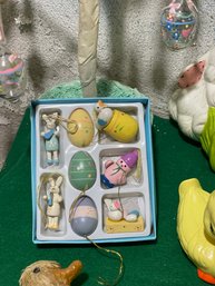 Vtg Easter Egg Small Wood Ornaments 8ct Box