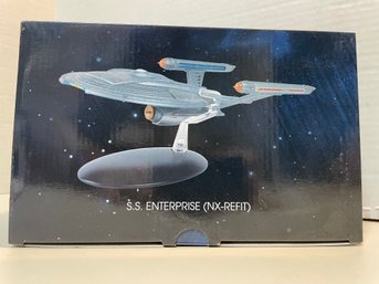 Eaglemoss, LTD Star Trek S.S Enterprise (NX-PREFIT) Model.(#22)