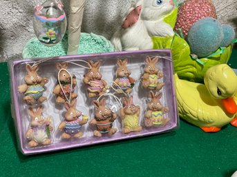 Vtg Easter Tiny Bunny Ornament Box Of 10ct