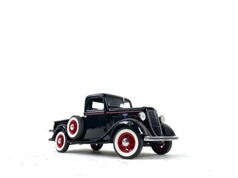 1935 Ford Pickup - With Title