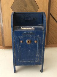 US Postal Mailbox Metal Bank
