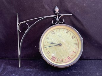 Vintage Metal Wall Hanging Clock