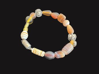 Art Glass Beaded Bracelet With Magnetic Closure