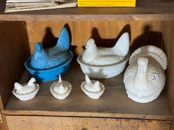 A LOT OF 6 ANTIQUE NESTING CHICKENS