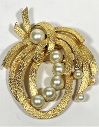 Signed Eisenberg Ice Gold Tone And Faux Pearl Brooch (missing One Faux Pearl)