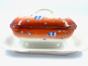 Vintage Red & White Lidded China Gravy Boat (?) W/ Blue Floral Pattern