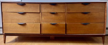 Dillingham Walnut 9-Drawer Vanity Dresser