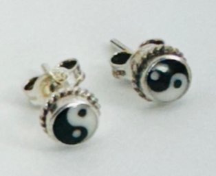 SMALL STERLING SILVER YIN AND YANG STUD EARRINGS