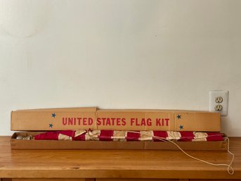 Vintage 1950's United States Flag Kit 2-Piece Wooden Flag 6' Pole Kit W/Box