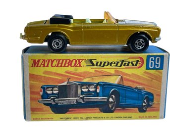 New MATCHBOX SUPERFAST GOLD ROLLS ROYCE SILVER SHADOW #69 1971 ORIGINAL BOX ORIGINAL STICKER