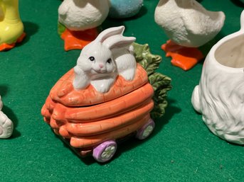 Vtg Bunny On Carrot Wheels Ceramic Covered Candy Dish