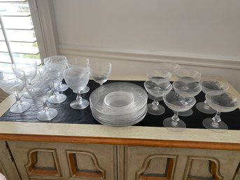 Really Nice Set Of Glasses With Matching Plates