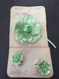 Large Green Vintage Pin And Matching Clip Earrings