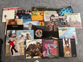 25PC Lot Vinyl Albums Records (Lot B) ELO,  Todd Rundgren, Linda Ronstadt, Bruce! Billy Joel Plus