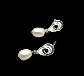 Sterling Silver Knoted With Pearl Style Bead Dangle Earrings