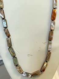 SIGNED LES BERNARD LONG SHELL NECKLACE