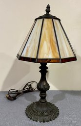 Vintage Ornate Tiffany Styled Table Lamp W/ Acrylic Accents