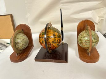 Vintage Desktop Old World Globe With Pen Holder Made In Italy, 2 Globe Bookend With Rotating Globe.  E2-mike