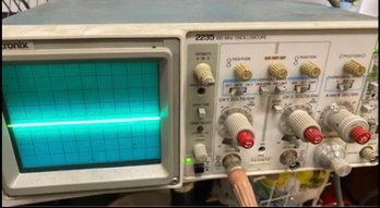 Vintage Oscilloscope 2235 100 MHZ Powers On  With Manual  Line Adjust