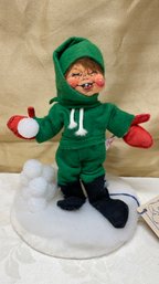 A Vintage Annalee Snowball Fight Kid With Snowballs 1996 - Made In New Hampshire