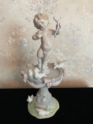 Lladro Fountain Of Love Figurine