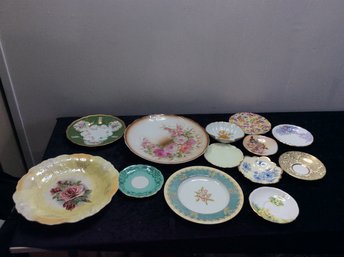 Decorative Plates Lot #1