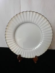 Set Of Cheltensham Vintage Plates