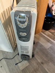 Kenwood Electronic Mobile Heater On Wheels